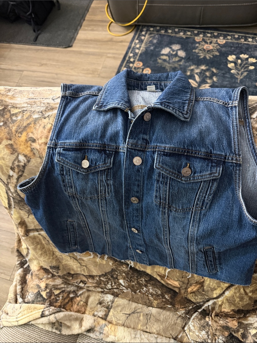 Jeans Subcategory Identification